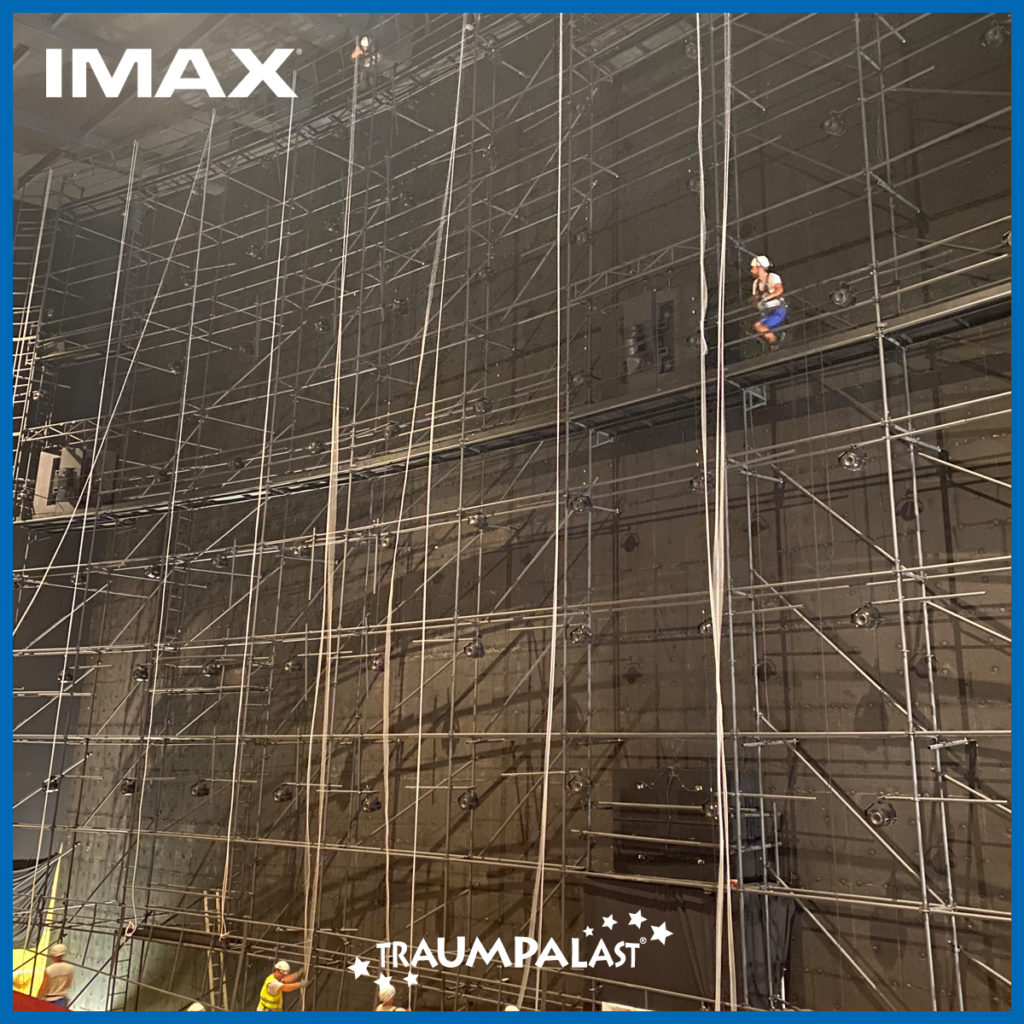 IMAX_Leinwand_geruest-1024x1024.jpg